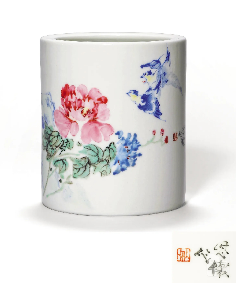 当代 王恩怀粉彩花鸟纹笔筒